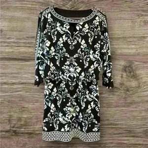 NWT White House Black Market Black Blue Floral 3/4 Slit‎ Sleeve Size S